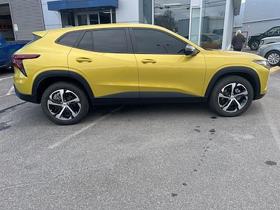 Used 2024 Chevrolet Trax - photo 1