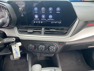 Used 2024 Chevrolet Trax - photo 1