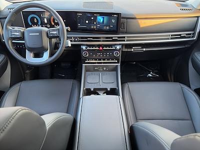 Used 2025 Hyundai Santa Fe - photo 1