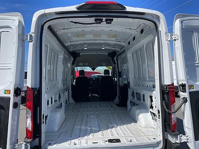 Used 2023 Ford Transit 250 - photo 1