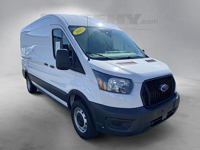 Used 2023 Ford Transit 250 - photo 1
