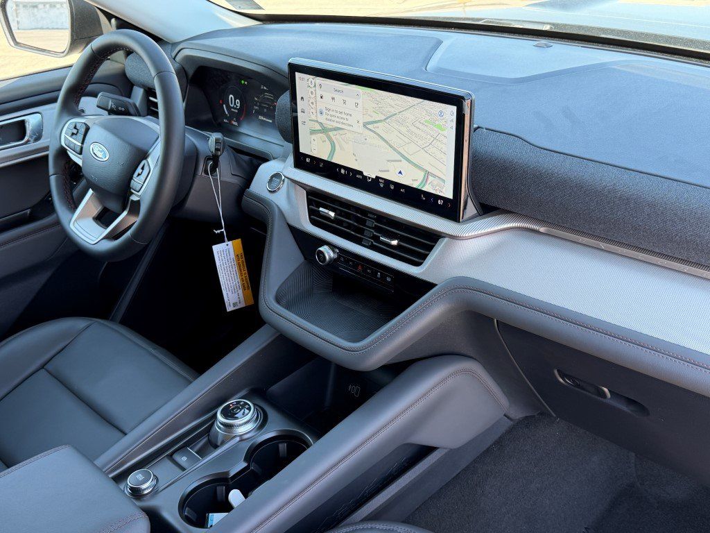 New 2026 Ford Explorer - photo 8