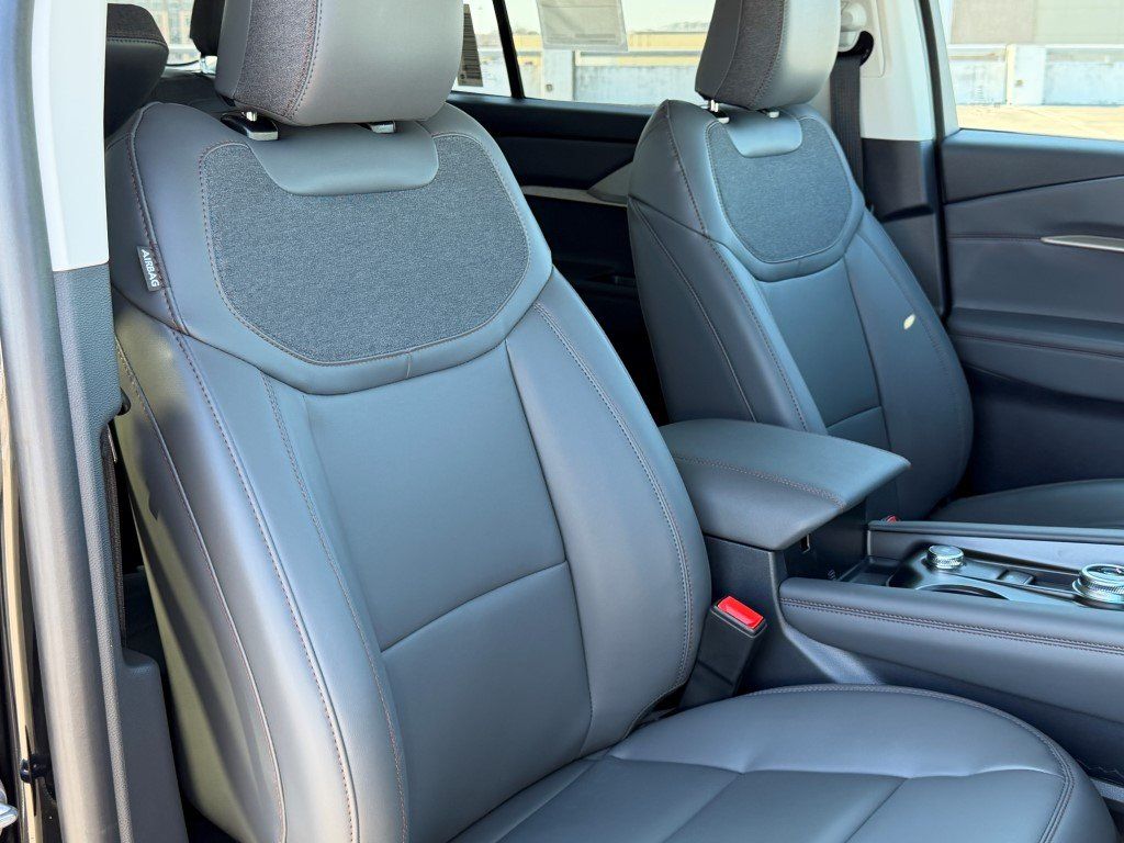 New 2026 Ford Explorer - photo 10