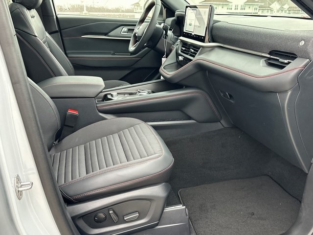 New 2026 Ford Explorer - photo 12