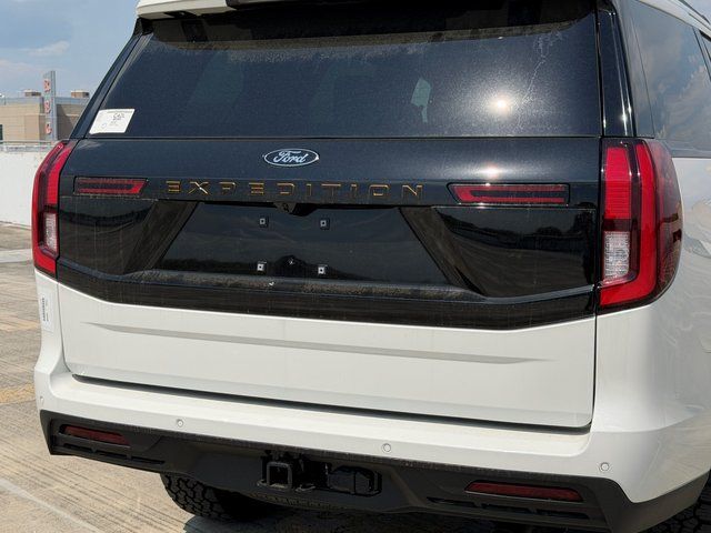 New 2026 Ford Expedition - photo 14