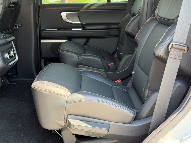 New 2026 Ford Expedition - photo 18