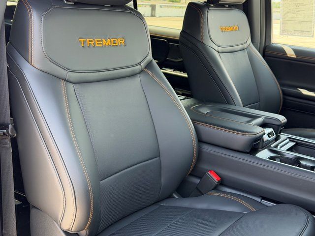 New 2026 Ford Expedition - photo 9