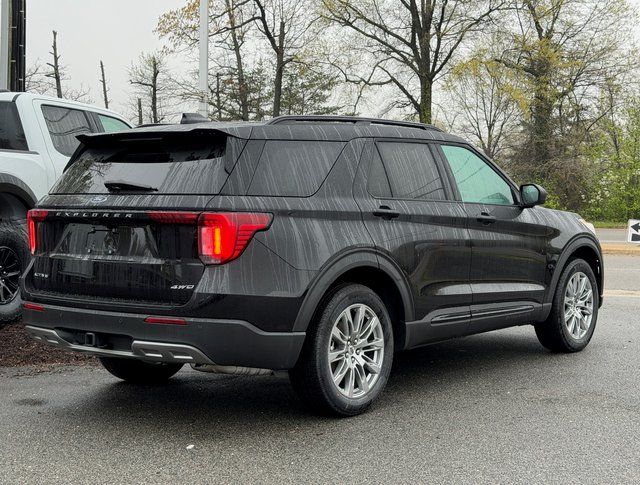 New 2026 Ford Explorer - photo 6