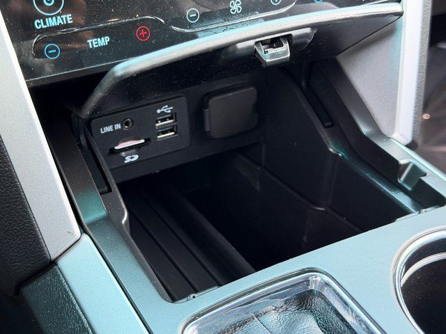 Used 2014 Ford Explorer - photo 10