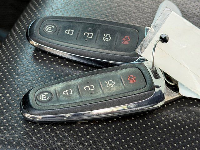 Used 2014 Ford Explorer - photo 18