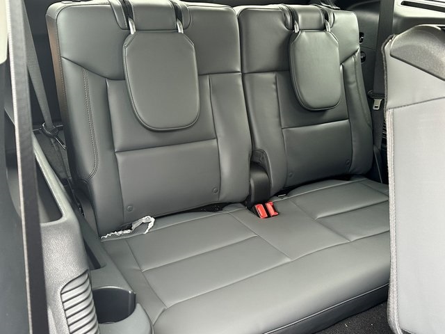 New 2026 Ford Explorer - photo 14