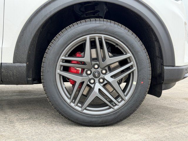 New 2026 Ford Explorer - photo 6