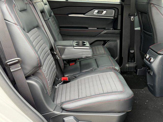 New 2026 Ford Explorer - photo 10