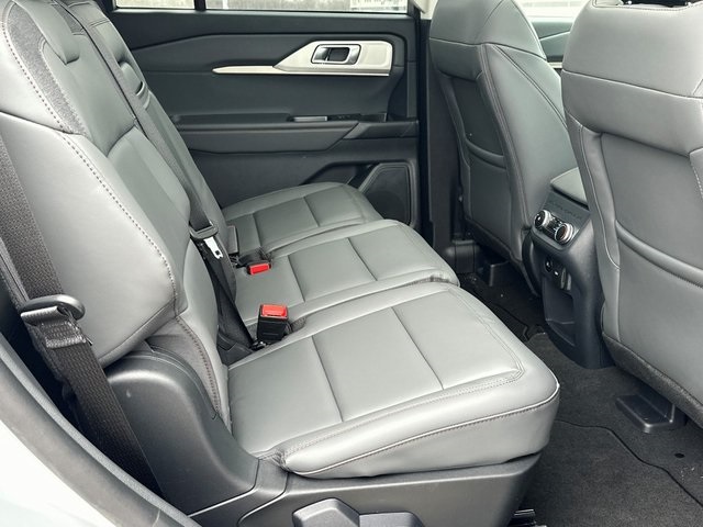 New 2026 Ford Explorer - photo 15