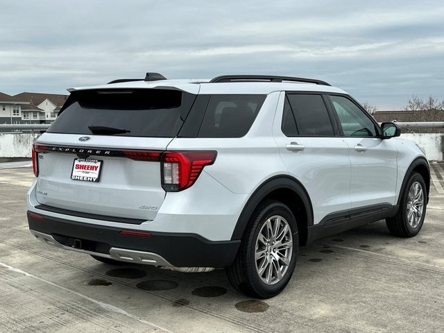 New 2026 Ford Explorer - photo 2