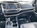 2018 Toyota Highlander 4x4 SUV for sale #GA65956A - photo 37