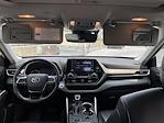 Used 2021 Toyota Highlander XLE SUV for sale #GA82815A - photo 18