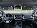 2019 Toyota Highlander 4x4 SUV for sale #GB09322B - photo 16