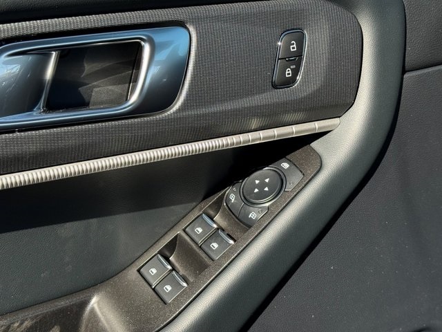 New 2026 Ford Explorer - photo 34