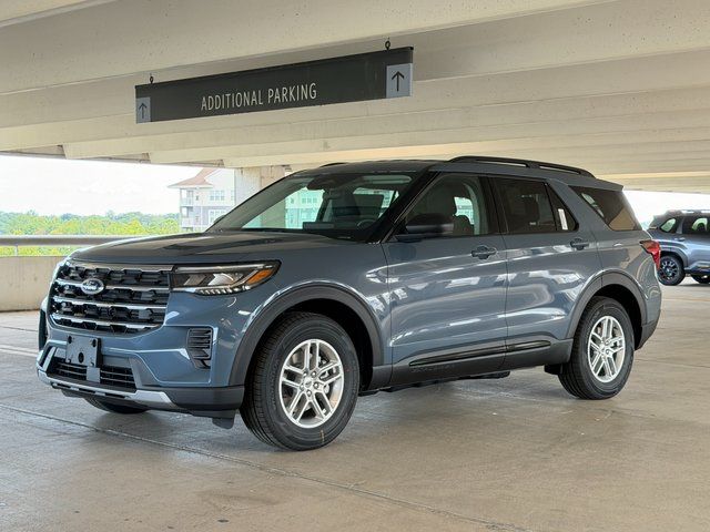 New 2026 Ford Explorer - photo 2