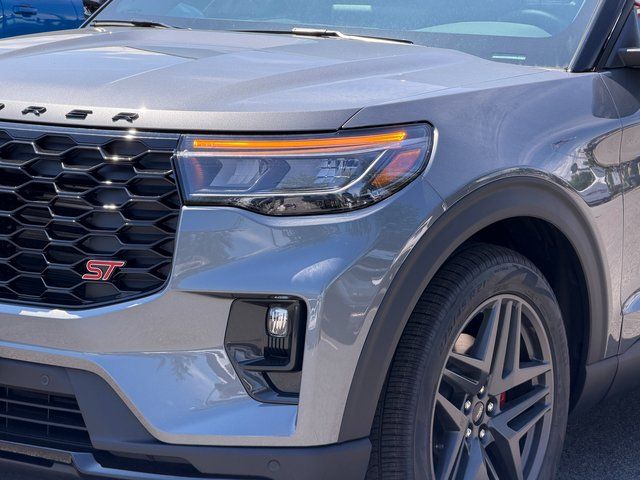New 2026 Ford Explorer - photo 2