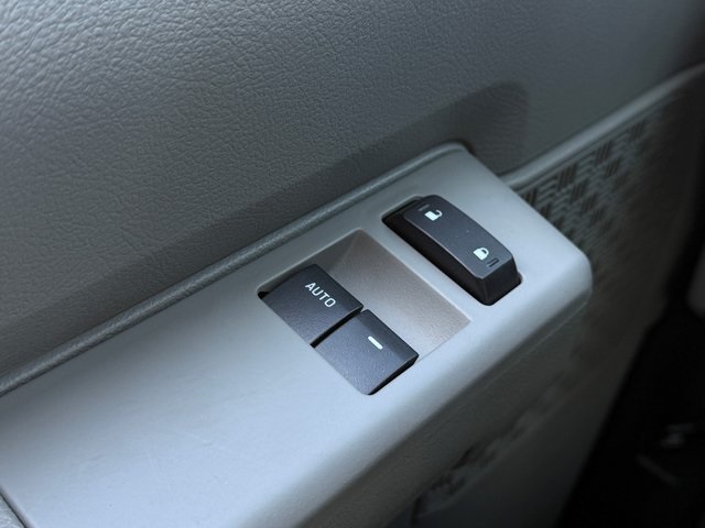 New 2026 Ford E-350 - photo 34