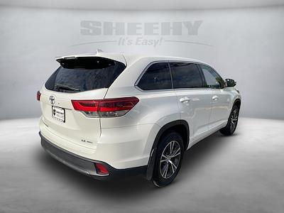 2017 Toyota Highlander 4x4 SUV for sale #GD35254A - photo 2