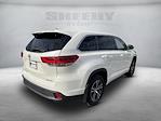 2017 Toyota Highlander 4x4 SUV for sale #GD35254A - photo 2