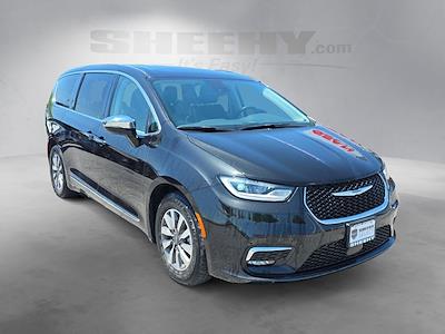 2023 Chrysler Pacifica FWD Minivan for sale #GE12848R - photo 2