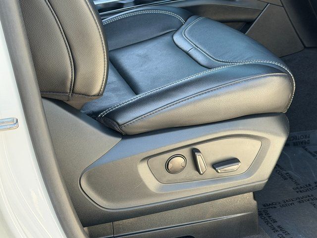 Used 2022 Ford Explorer - photo 1