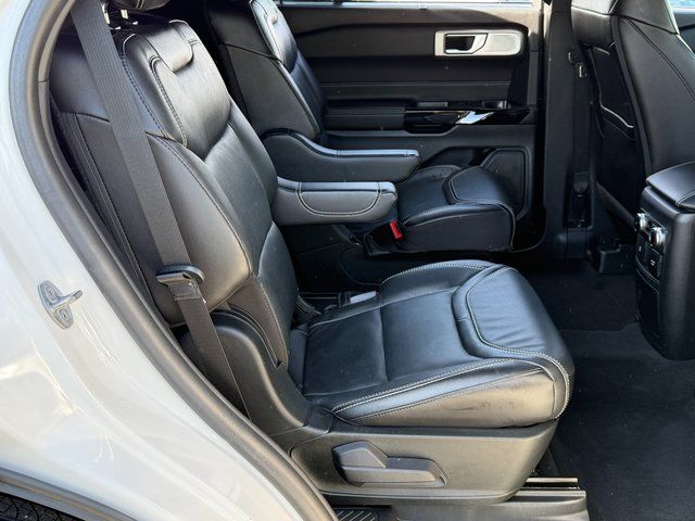 Used 2022 Ford Explorer - photo 5