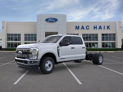 New 2025 Ford F-350 XL Crew Cab 4x4 Cab Chassis for sale #85738 - photo 1