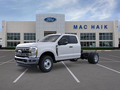 2025 Ford F-350 Super Cab DRW 4x4 Cab Chassis for sale #86173 - photo 1