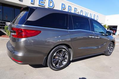 Used 2021 Honda Odyssey Elite Minivan for sale #86505C - photo 2