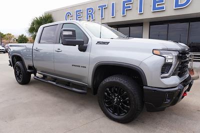 Used 2025 Chevrolet Silverado 2500 LT Crew Cab for sale #86790A - photo 1