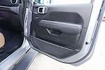 2020 Jeep Gladiator Crew Cab 4WD Pickup for sale #ILL180566 - photo 25