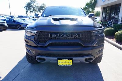 2022 Ram 1500 Crew Cab 4WD Pickup for sale #INN289596 - photo 2