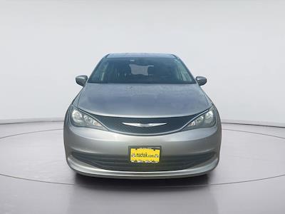 2017 Chrysler Pacifica FWD Minivan for sale #P6397A - photo 2