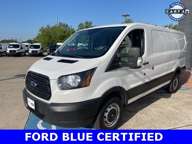 2019 Ford Transit photo 3