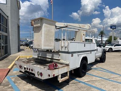 2005 Ford F-450 Regular Cab DRW 4x2 Bucket Truck for sale #PC680 - photo 2