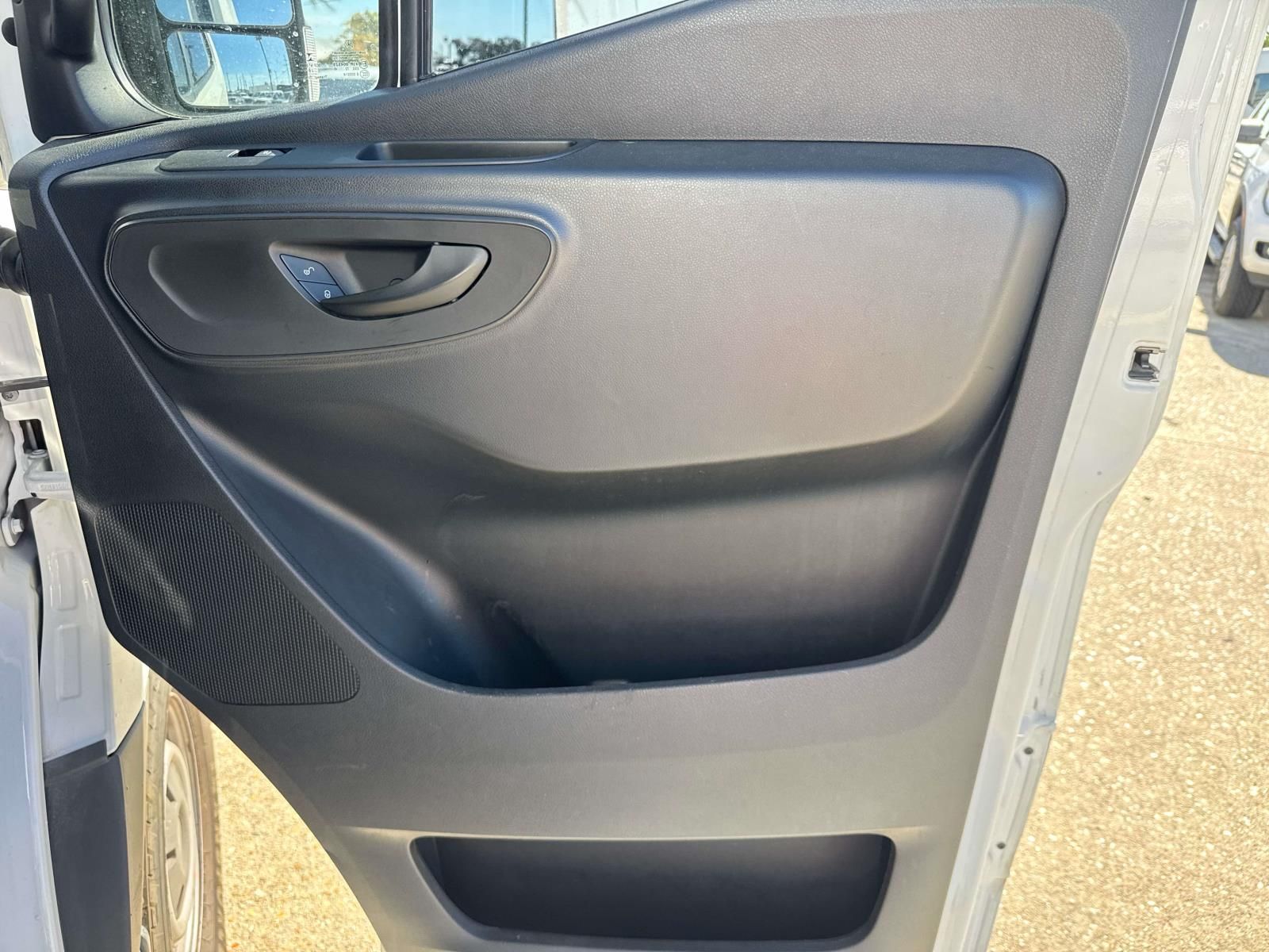 Used 2020 Freightliner Sprinter 2500 - photo 19