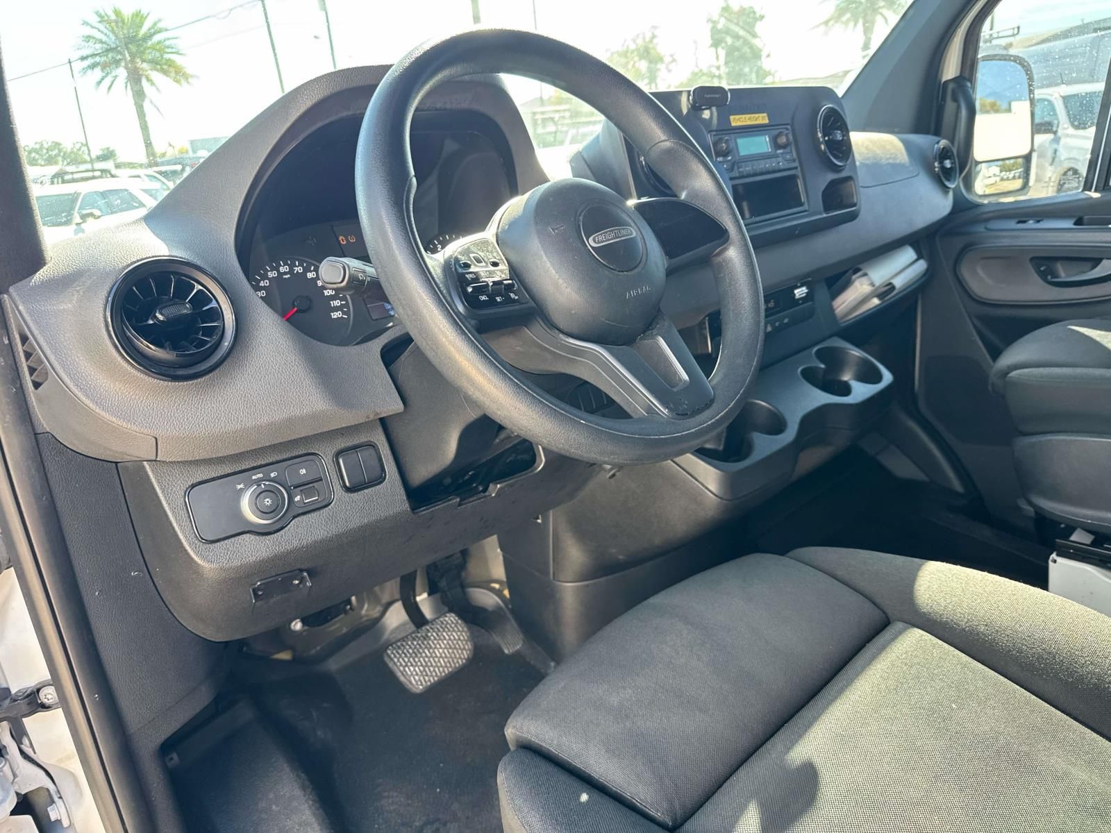 Used 2020 Freightliner Sprinter 2500 - photo 25