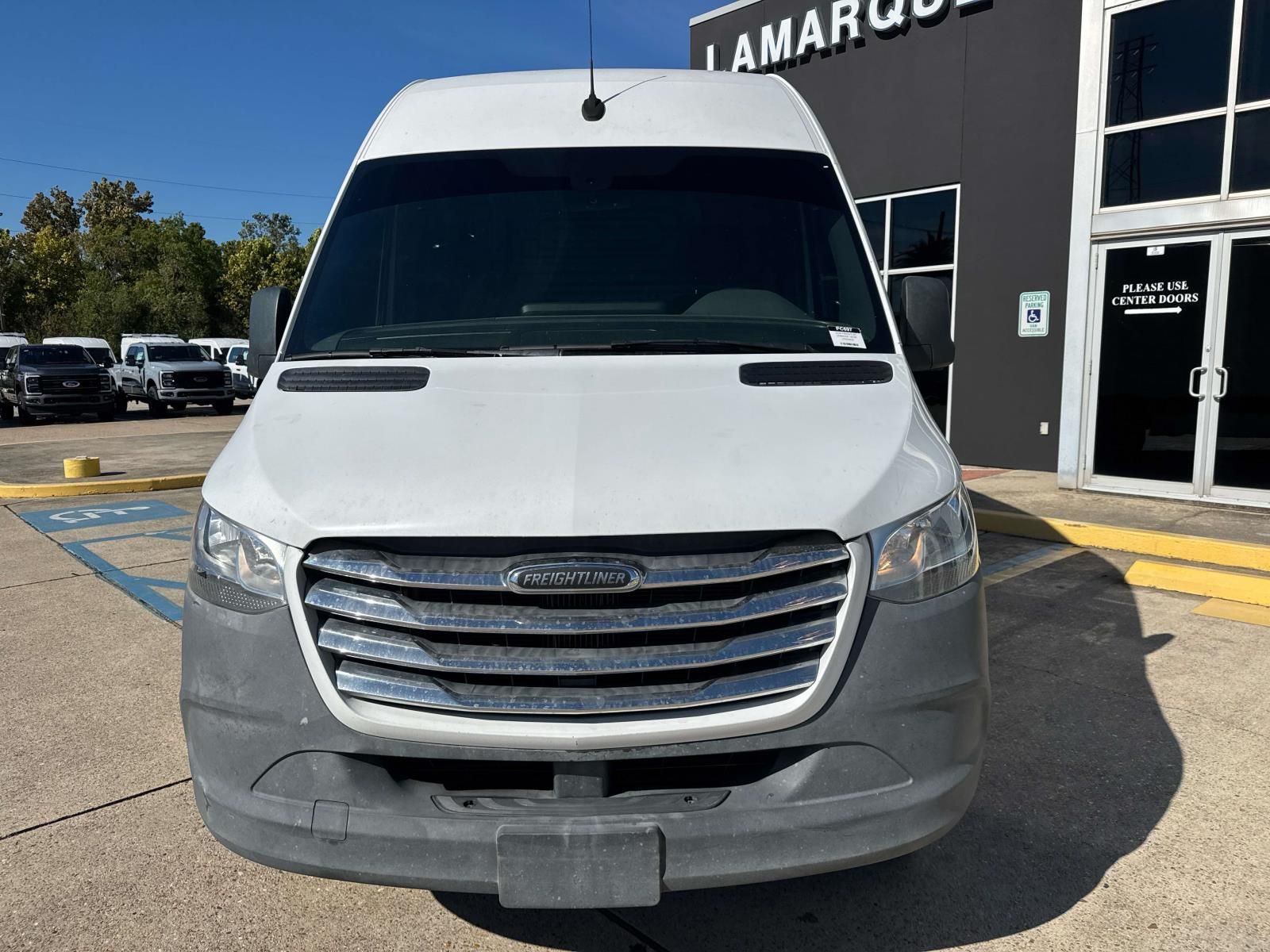 Used 2020 Freightliner Sprinter 2500 - photo 6