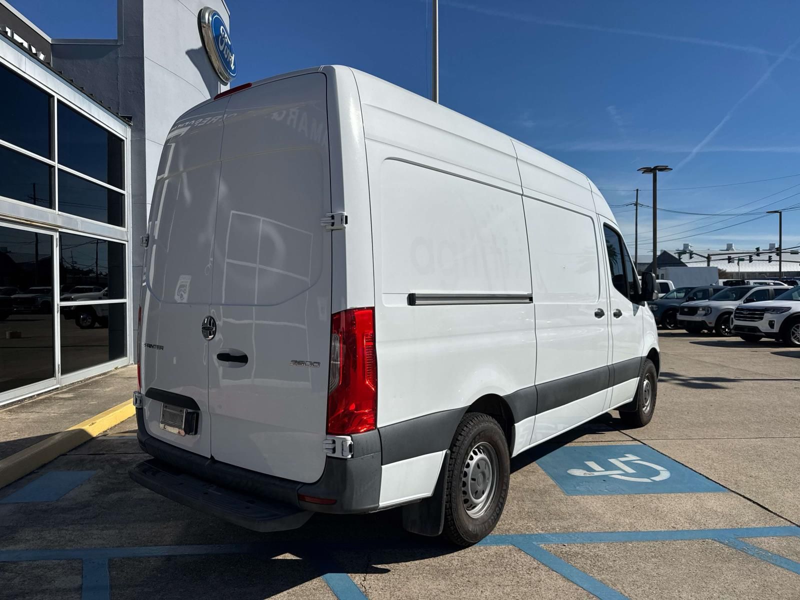 Used 2020 Freightliner Sprinter 2500 - photo 10