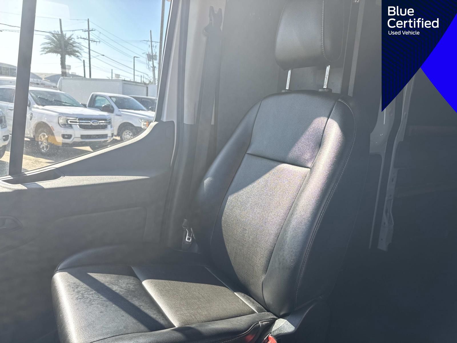Used 2022 Ford Transit 250 - photo 22