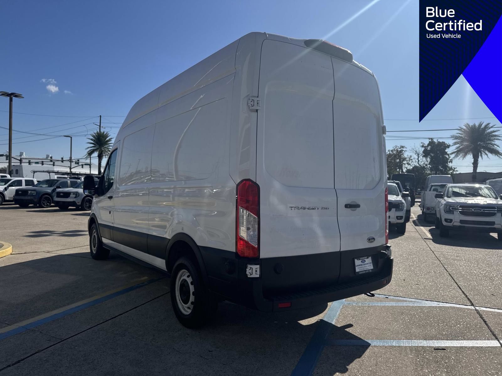 Used 2022 Ford Transit 250 - photo 6