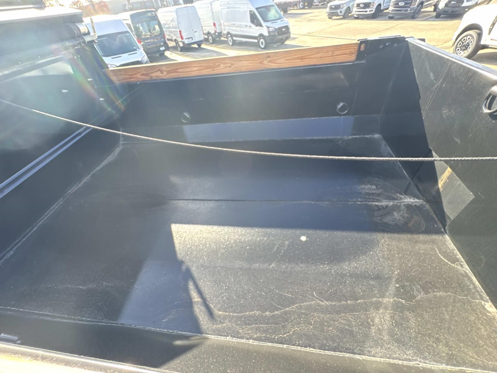 Used 2025 Ford F-650 - photo 13