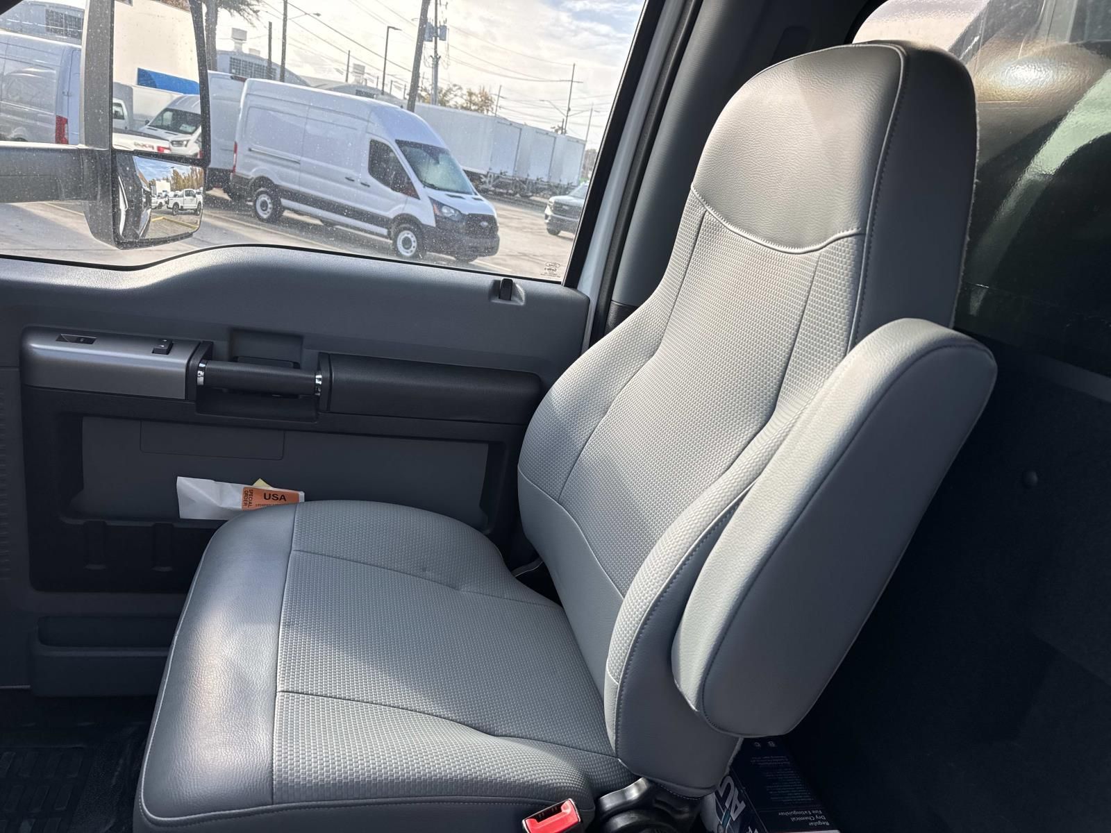 Used 2025 Ford F-650 - photo 21