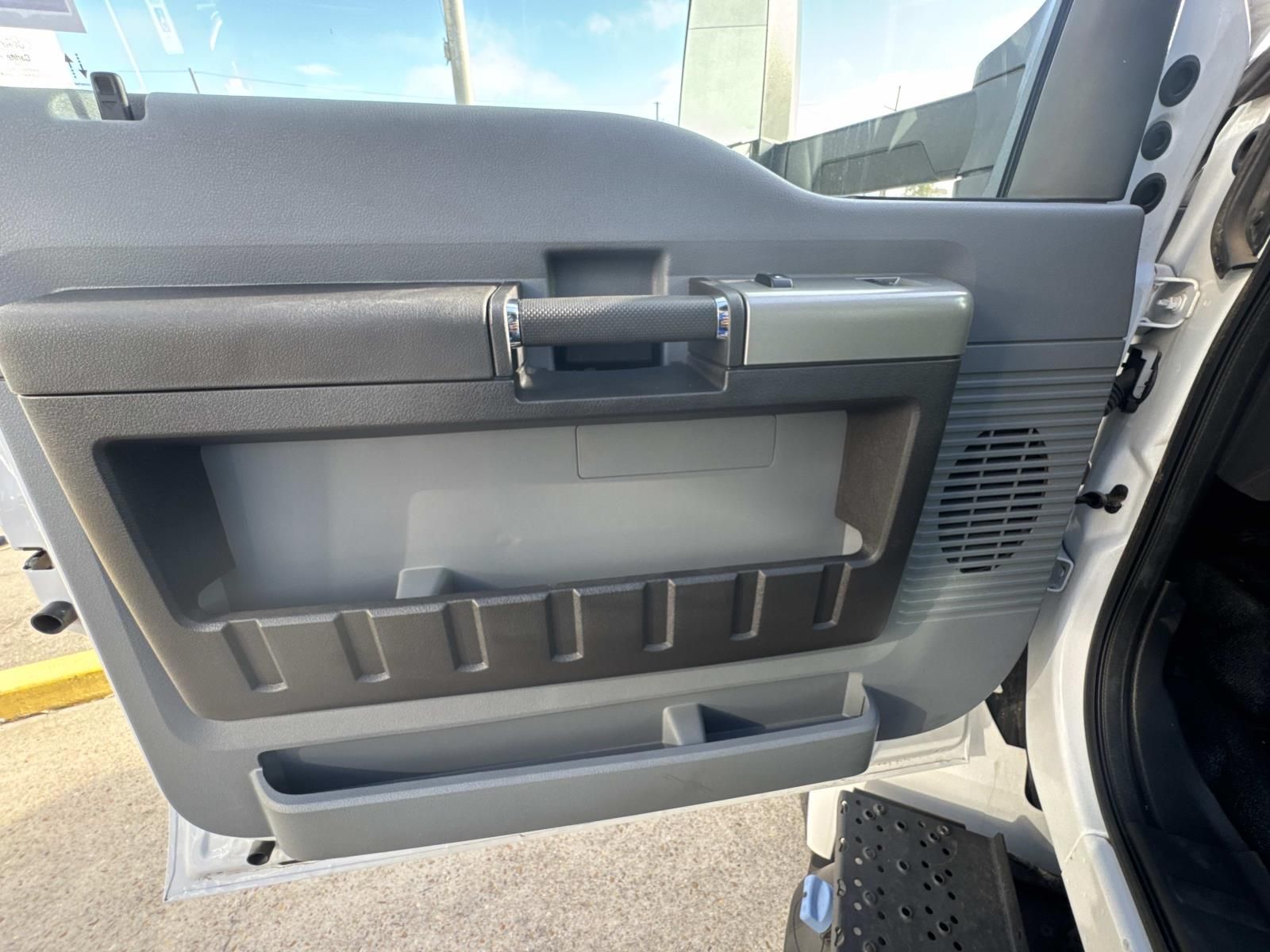 Used 2025 Ford F-650 - photo 25
