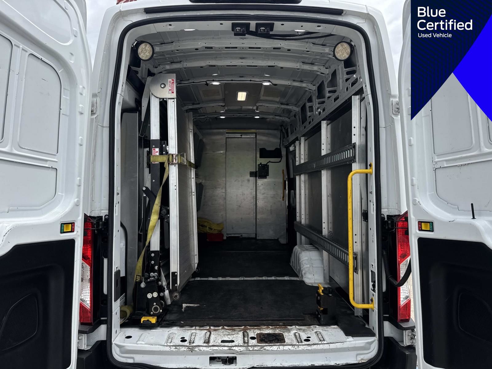 Used 2020 Ford Transit 350 HD - photo 2